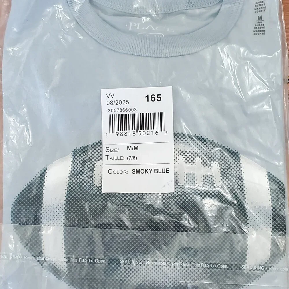 The Children's Place Boy's Guard Every Yard Football Graphic Tee Size 7/8 NWT
